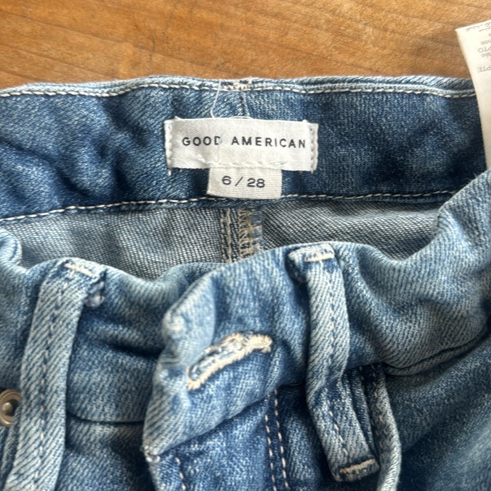 Good American High Rise Blue Jeans - Picture 3 of 4